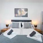 Awesome In Skabrnja Apartment