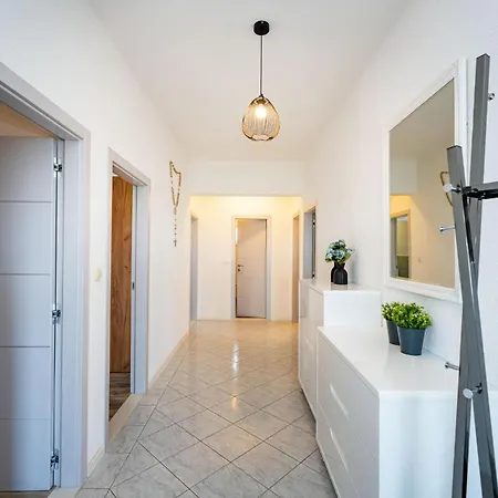 Lovely In Skabrnja Apartmán Skabrnje